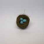 1" nest with eggs