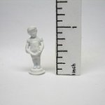 (image for) girl statue