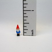 gnome-small, standing